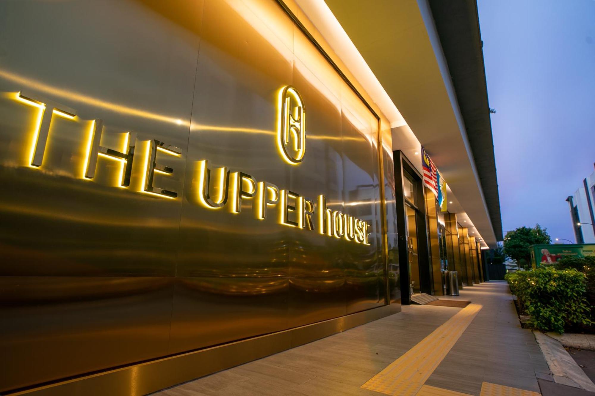 The Upper House, Batu Kawan Hotel Simpang Ampat  Buitenkant foto